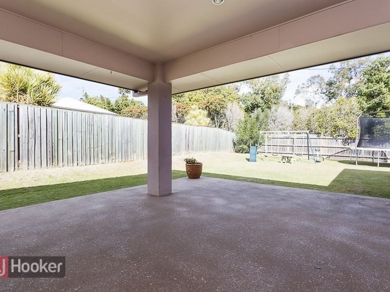 5 Caswell Crescent, Redland Bay QLD 4165