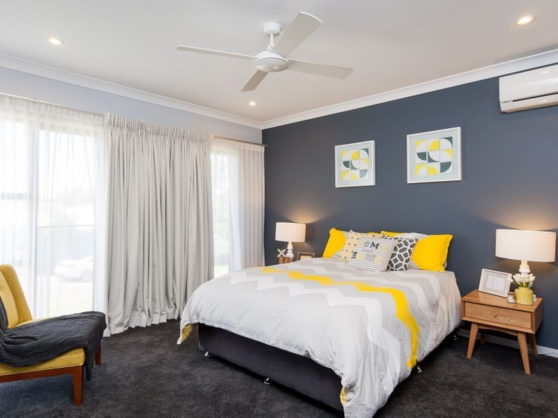 6 Silky Place, Redland Bay QLD 4165