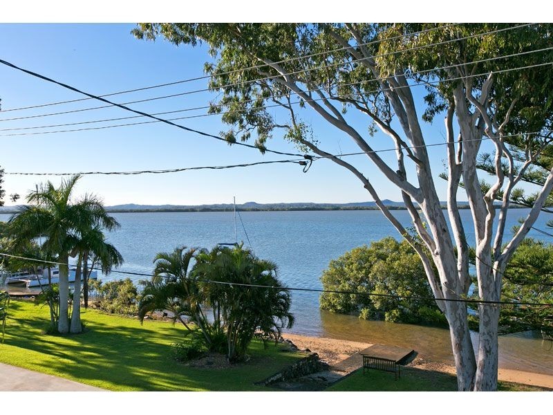 33 Rusbrook Street, Redland Bay QLD 4165