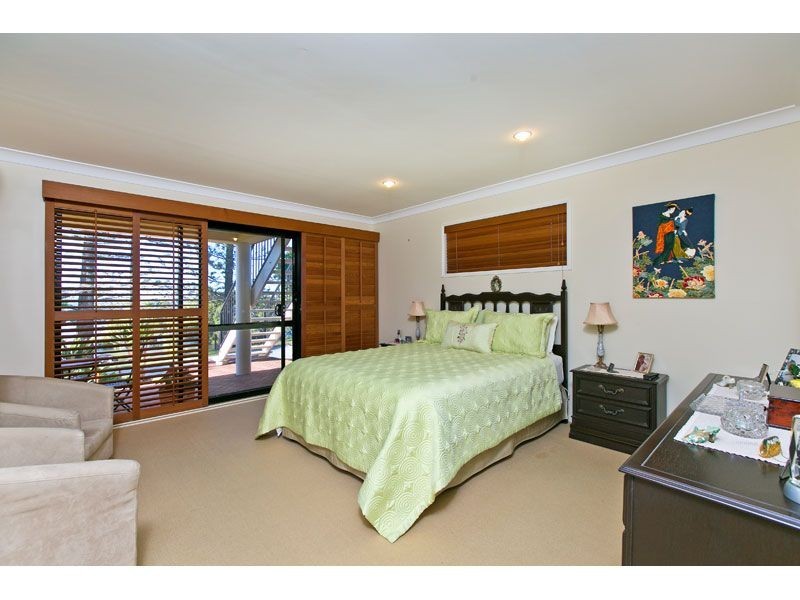33 Rusbrook Street, Redland Bay QLD 4165