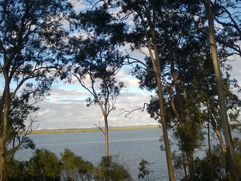 26 Sandy Cove Place, Redland Bay QLD 4165