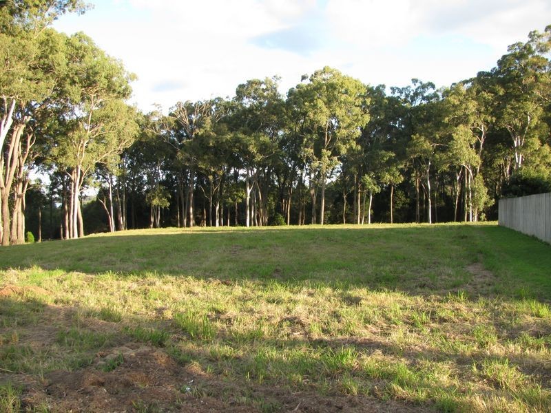 24 Sandy Cove Place, Redland Bay QLD 4165