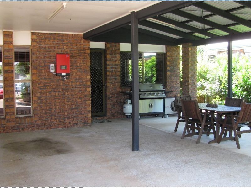 218 Mill Street, Redland Bay QLD 4165