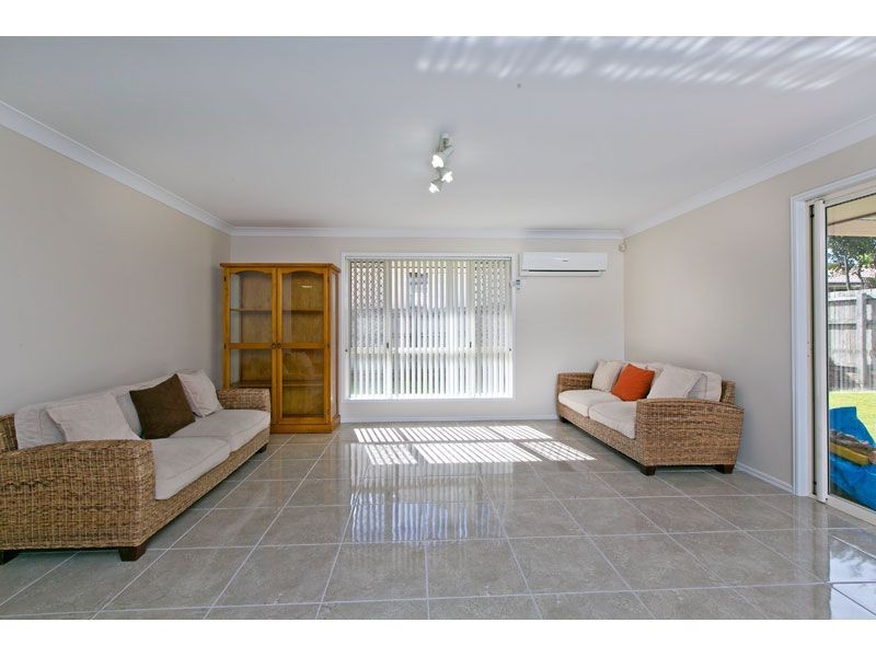 31 The Boulevard, Redland Bay QLD 4165
