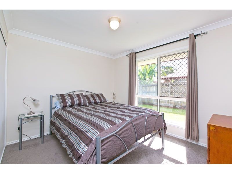 31 The Boulevard, Redland Bay QLD 4165