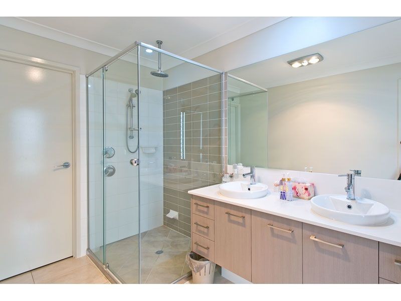 56 Unwin Road (off Valencia Springs Drive), Redland Bay QLD 4165