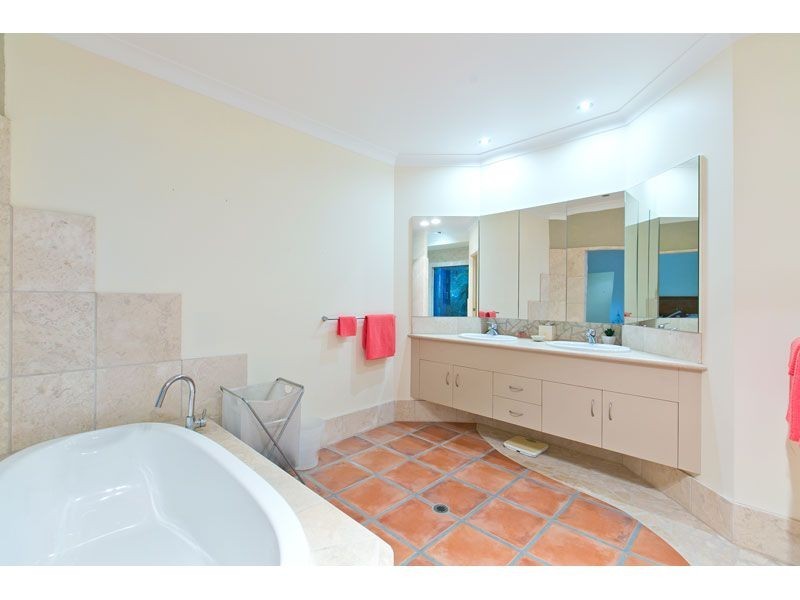 160 Sanctuary Drive, Mount Cotton QLD 4165