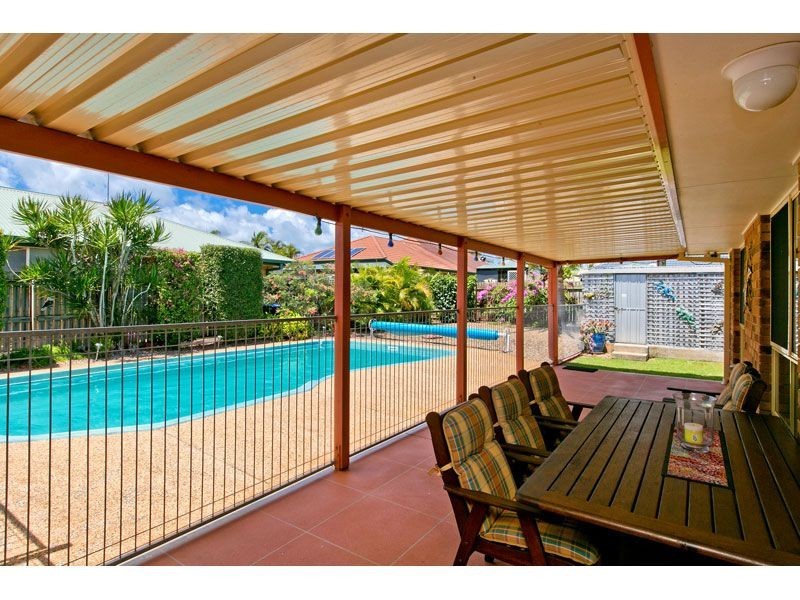 10 Minetta Street, Victoria Point QLD 4165