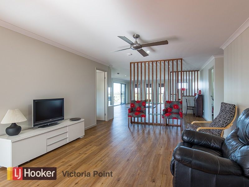 14 Cypress St, Redland Bay QLD 4165