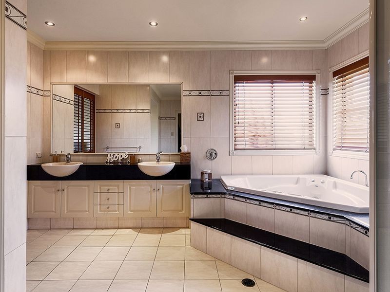 11 White Fig Place, Thornlands QLD 4164