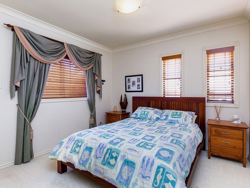 11 White Fig Place, Thornlands QLD 4164