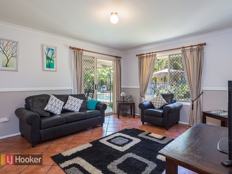 9 Kestrel Court, Victoria Point QLD 4165