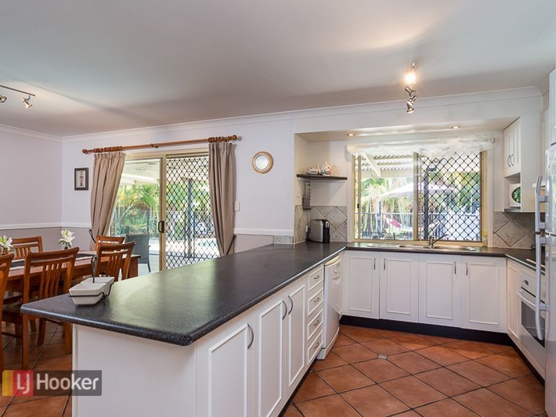 9 Kestrel Court, Victoria Point QLD 4165