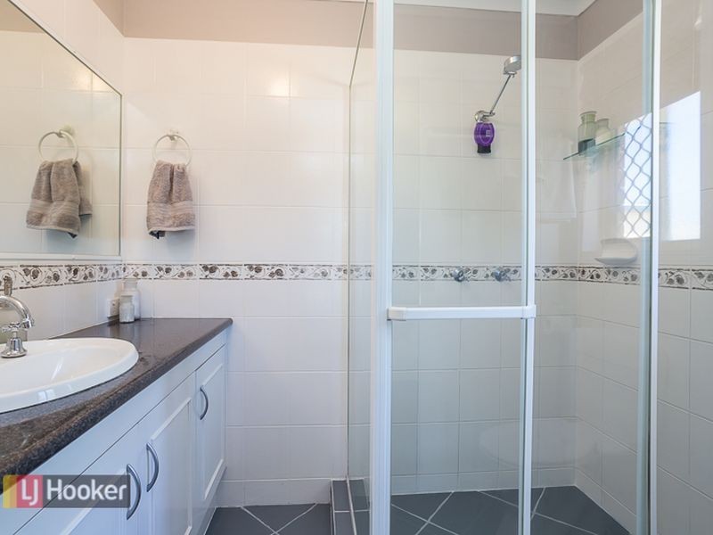 9 Kestrel Court, Victoria Point QLD 4165