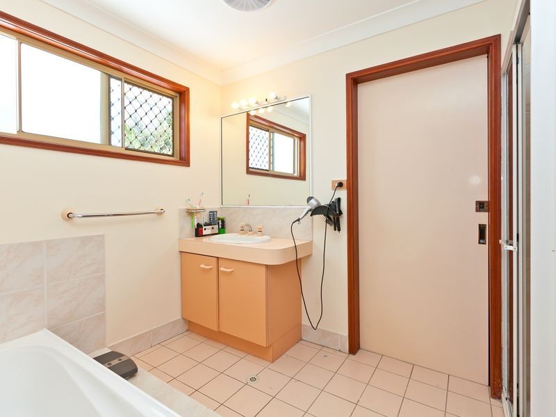 14 Skirmish Court, Victoria Point QLD 4165