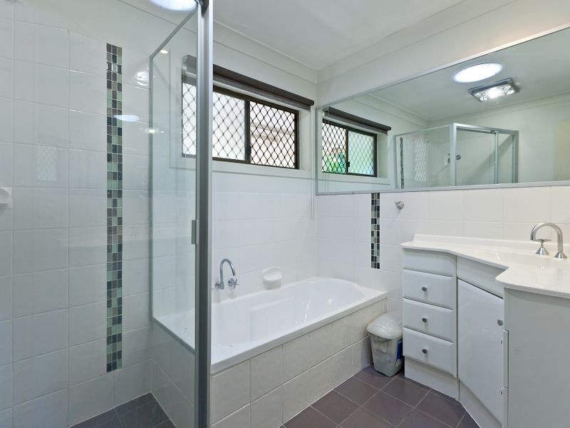 13 Chestnut Crescent, Victoria Point QLD 4165