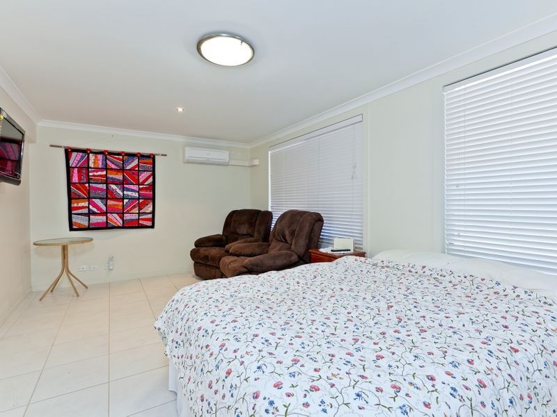 13 Chestnut Crescent, Victoria Point QLD 4165