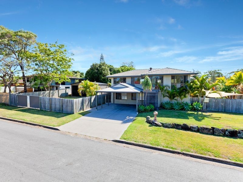 13 Chestnut Crescent, Victoria Point QLD 4165