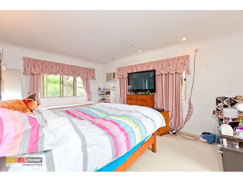 49 Bunker Road, Victoria Point QLD 4165