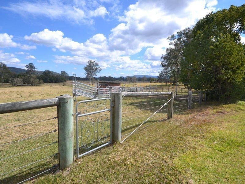 1 Princess Street, Woodford QLD 4514