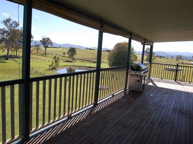 24 Sienna Place, Kilcoy QLD 4515