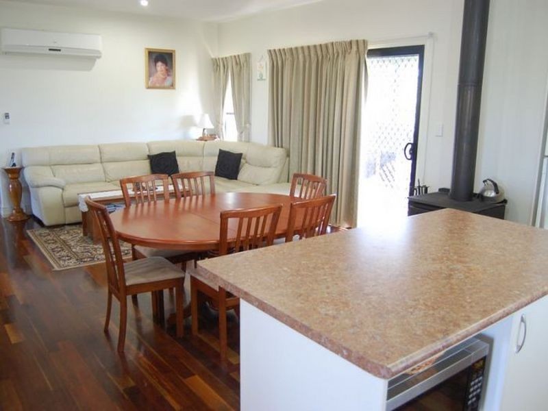 24 Sienna Place, Kilcoy QLD 4515