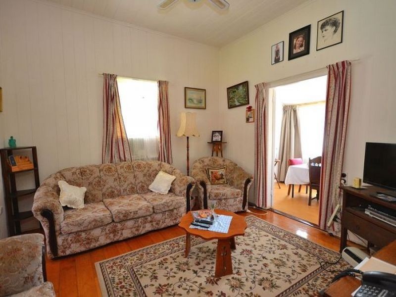 Linville QLD 4306