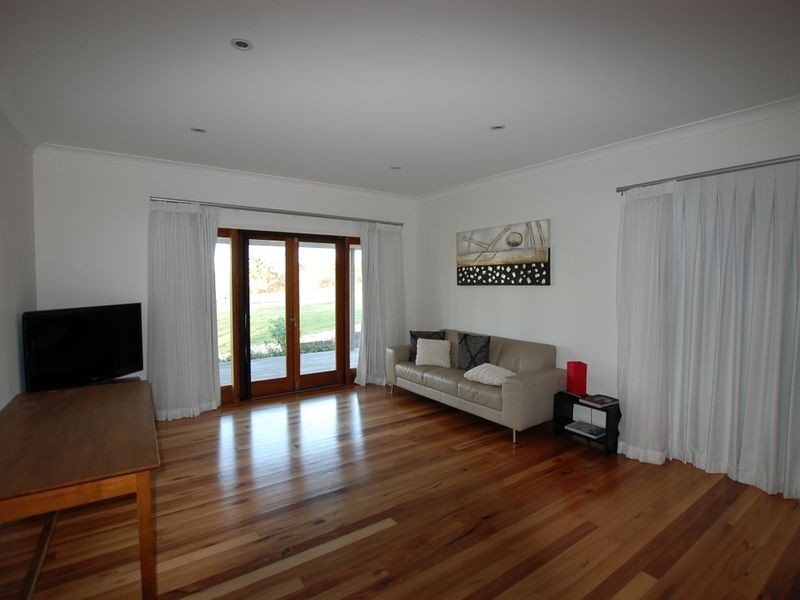 747 Neurum Road, Neurum QLD 4514