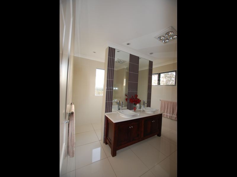 747 Neurum Road, Neurum QLD 4514