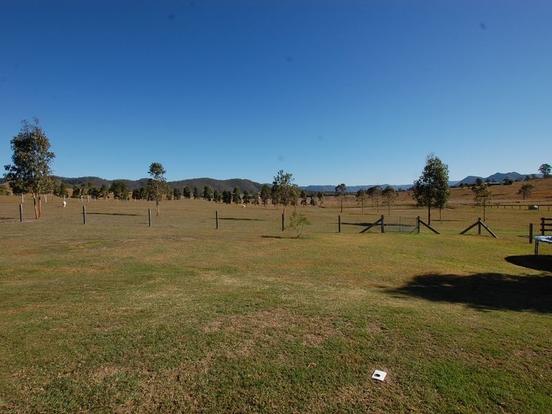 71 Roberts Court, Sandy Creek QLD 4515