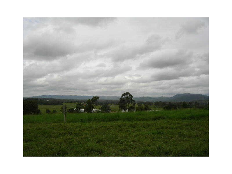 176a Woodrow Road, Woodford QLD 4514