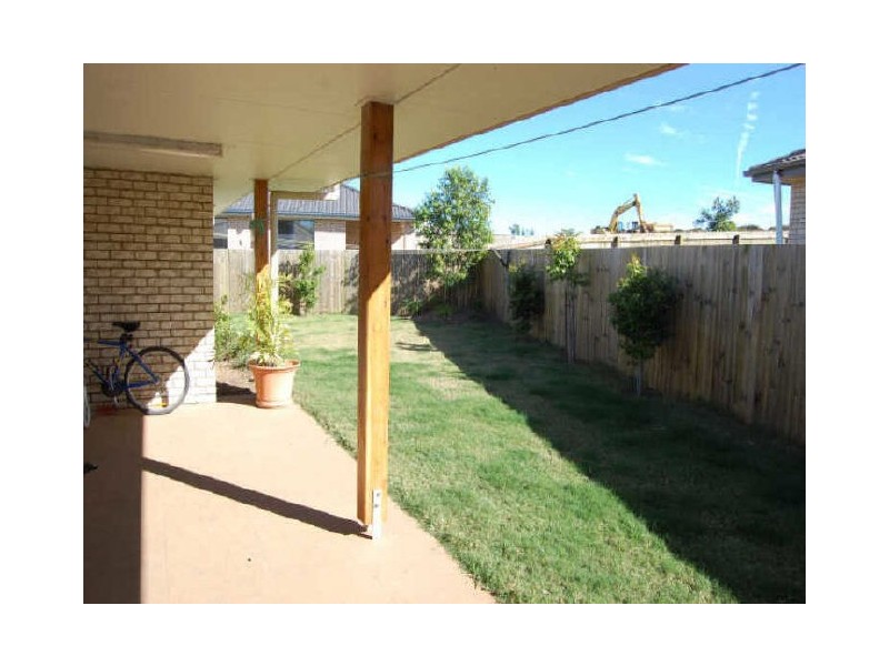 2 Miriam Drive, Kilcoy QLD 4515