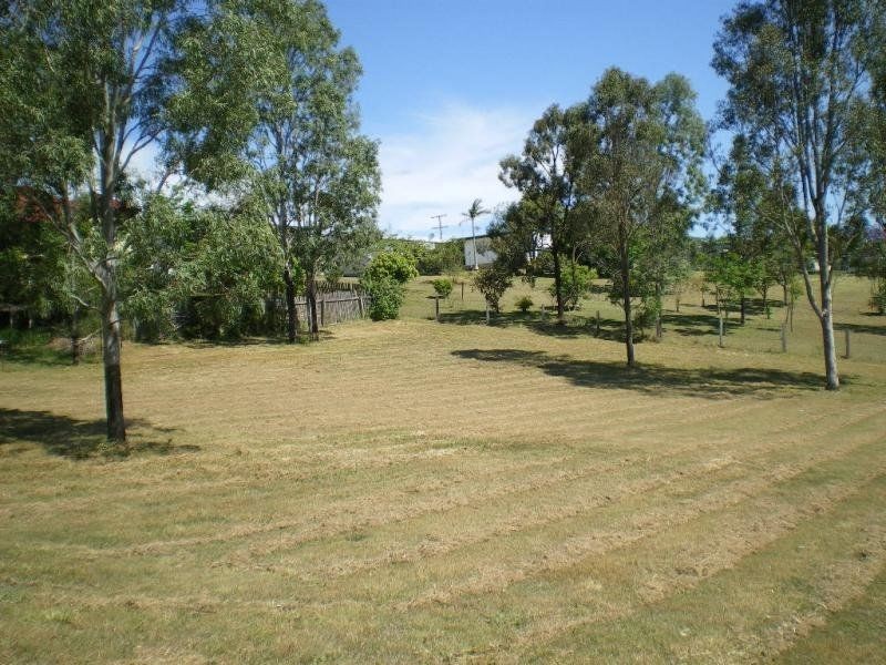 87 Kennedy Street, Kilcoy QLD 4515