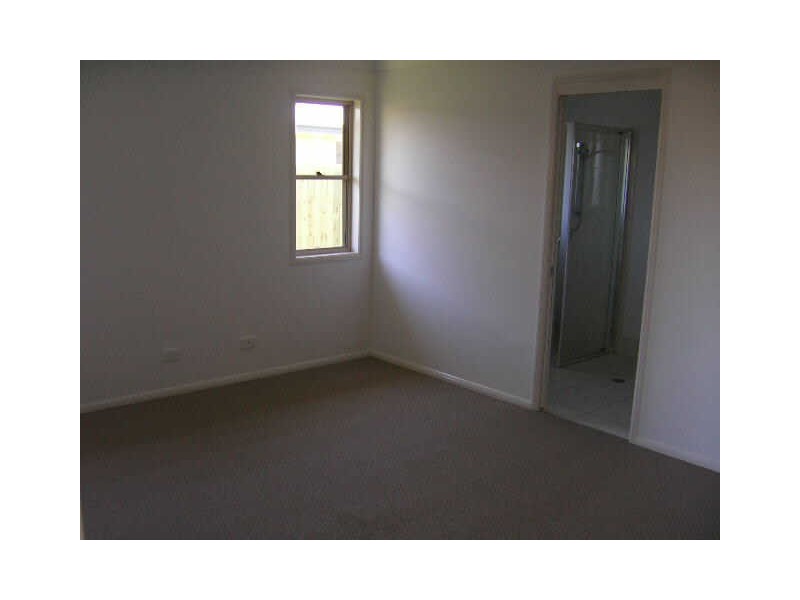 36 Hedley Drive, Kilcoy QLD 4515