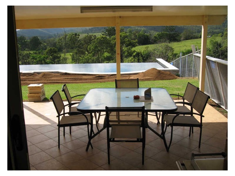 853 Delaney Creek Rd, Bellthorpe QLD 4514