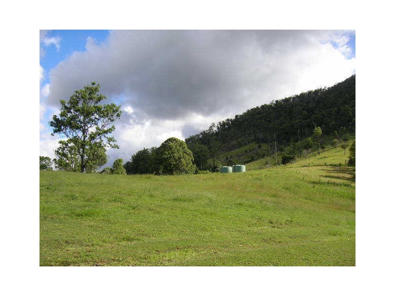 853 Delaney Creek Rd, Bellthorpe QLD 4514