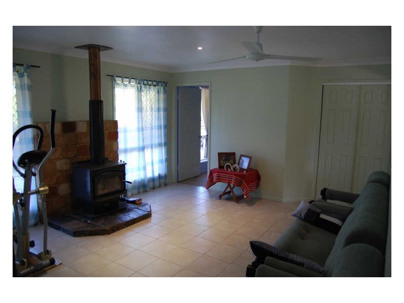22 Greenhills Court, Kilcoy QLD 4515