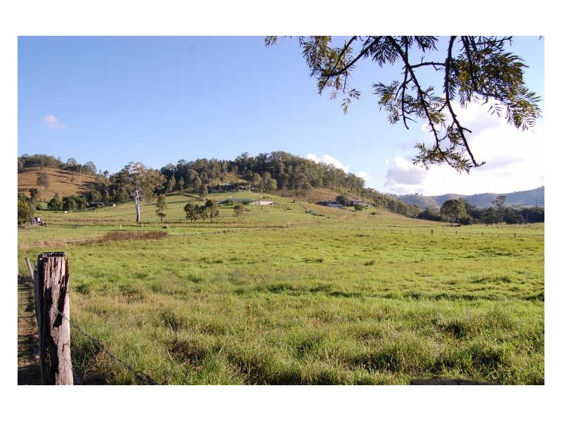 22 Greenhills Court, Kilcoy QLD 4515