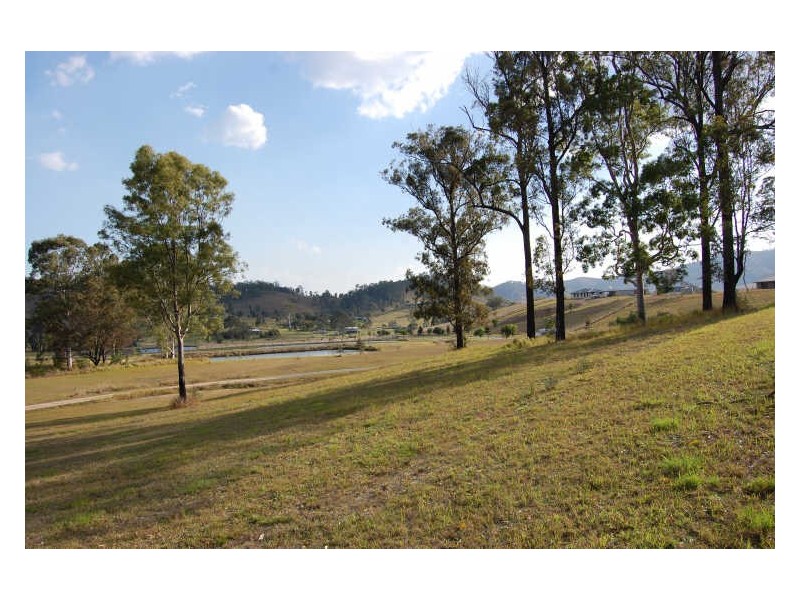 34 Park Drive, Kilcoy QLD 4515