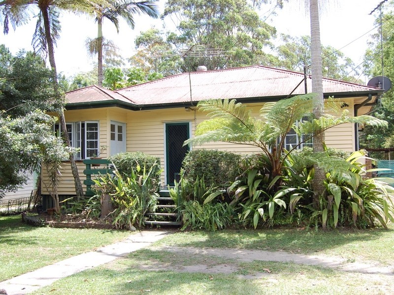 65 George Street, Woodford QLD 4514