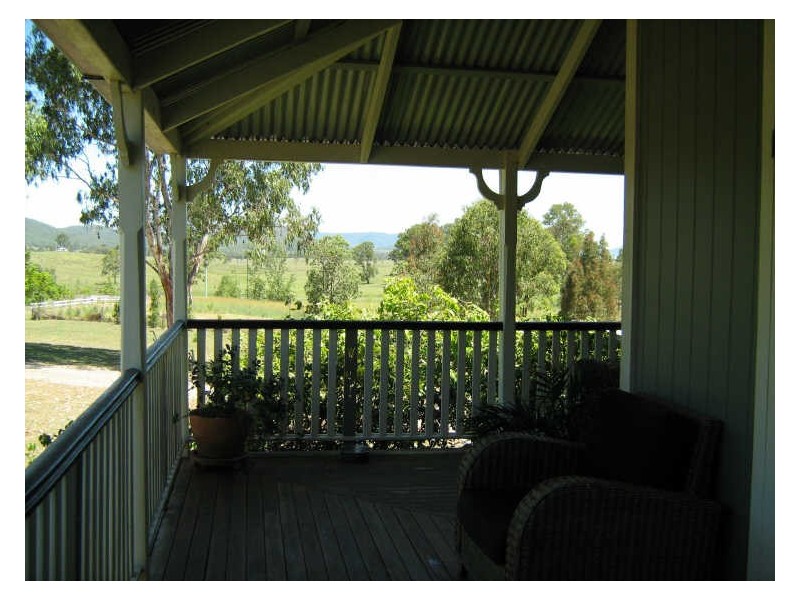 23 Serafini Drive, Kilcoy QLD 4515