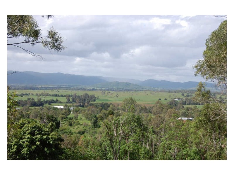 40 Glenmore Rd, Woodford QLD 4514