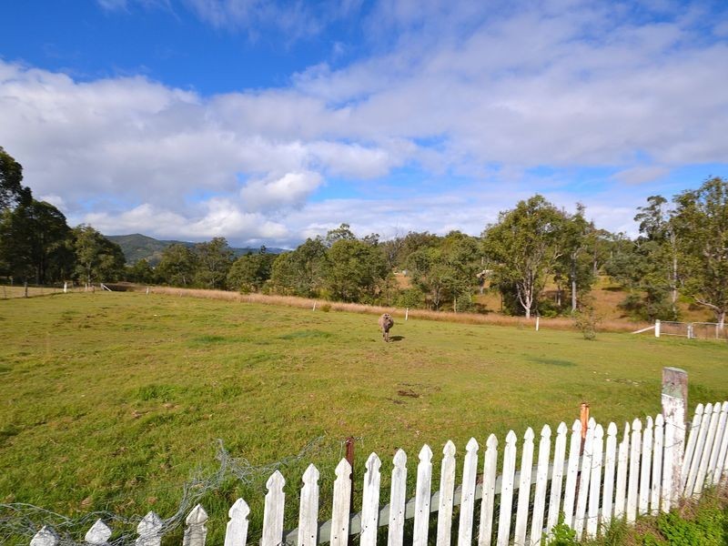 5 Kassulke Crt, Hazeldean QLD 4515