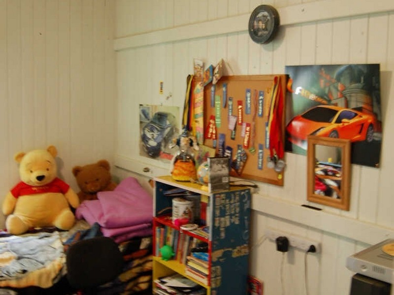 8 George Street, Woodford QLD 4514