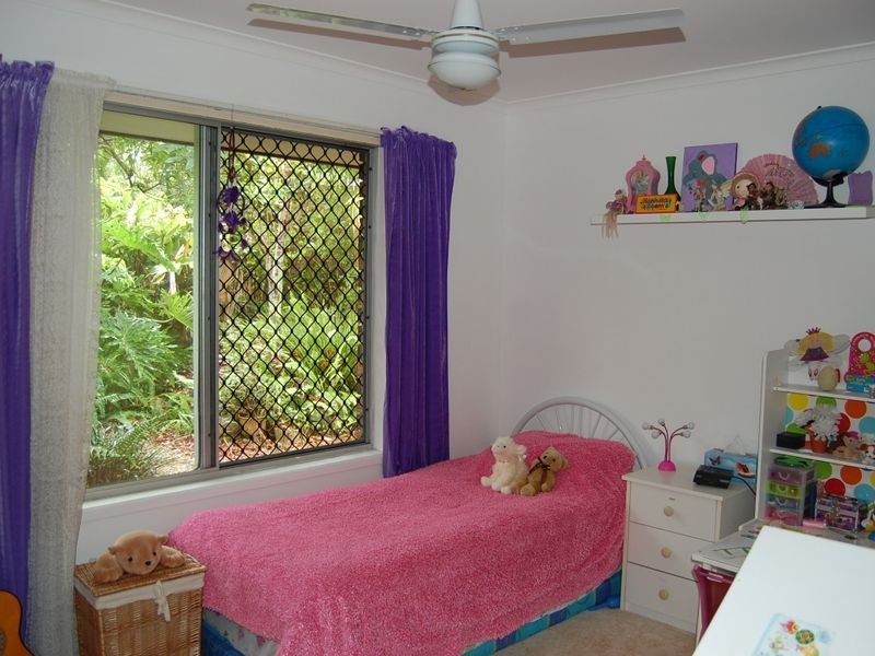 8 Duwirri Street, Woodford QLD 4514