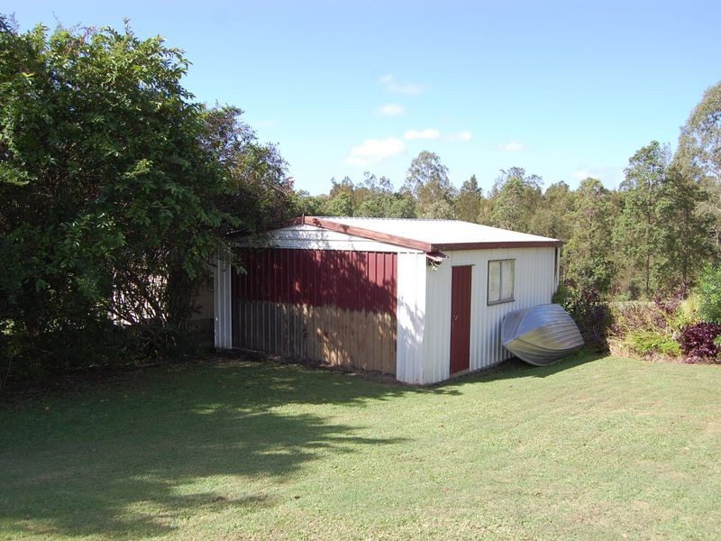8 Duwirri Street, Woodford QLD 4514