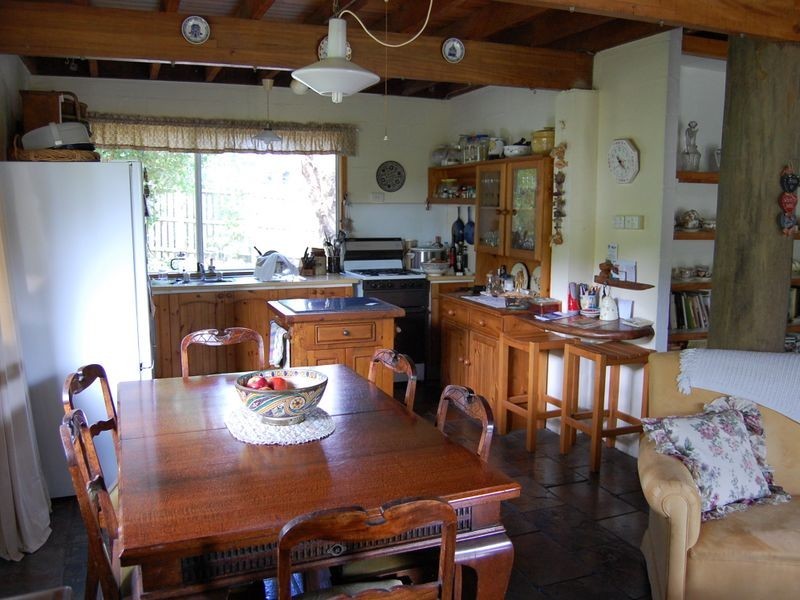 273 Robinson Road, Mount Mee QLD 4521