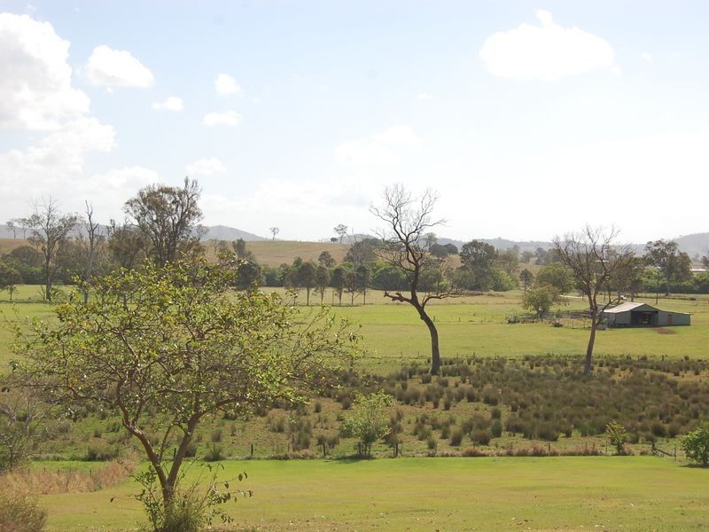 27 Ridge Street, Kilcoy QLD 4515