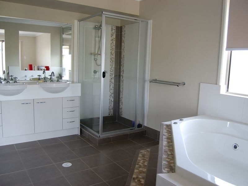 14 Shelford Drive, Delaneys Creek QLD 4514