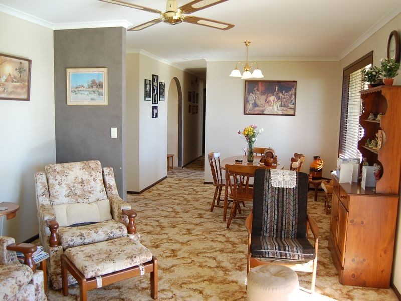 1237 Mount Mee Road, Mount Mee QLD 4521